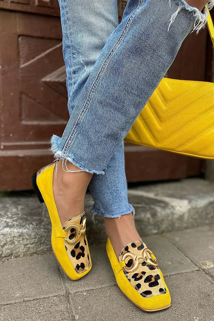 Loafer Jaune avec Détail Imprimé Animal