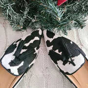 Loafer à Motif Vache avec Pampille