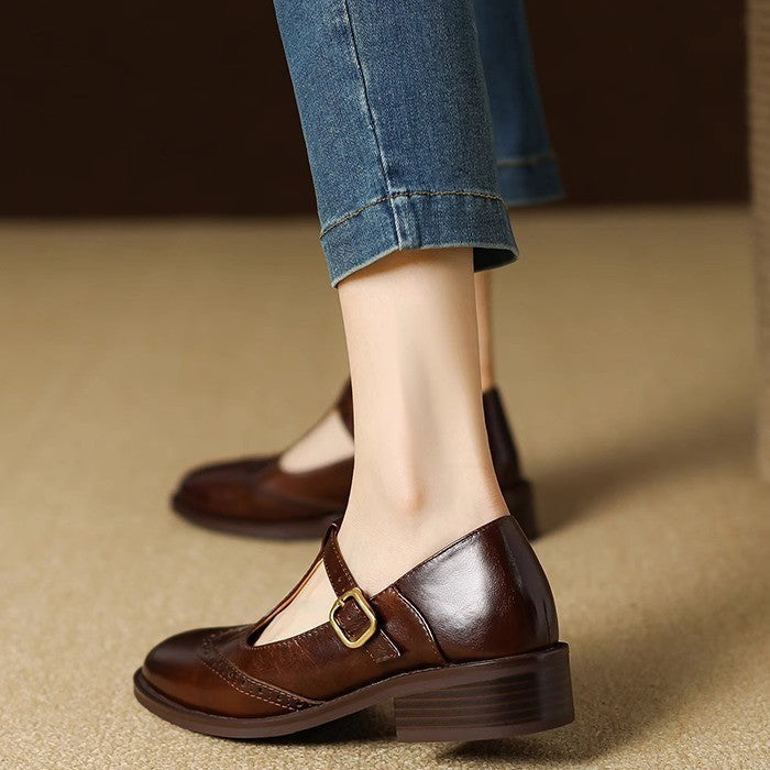 Chaussure Classique pour Femme avec Bride
