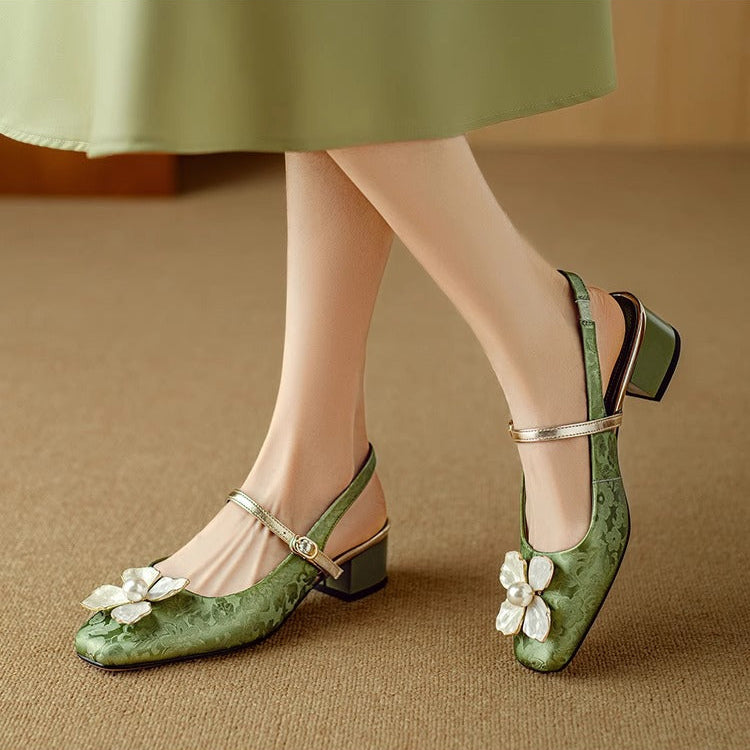 Chaussure Élégante pour Femme avec Détail Floral