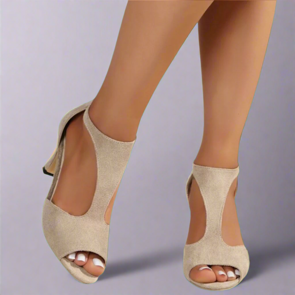 Sandales à Talons avec Découpe Incurvée