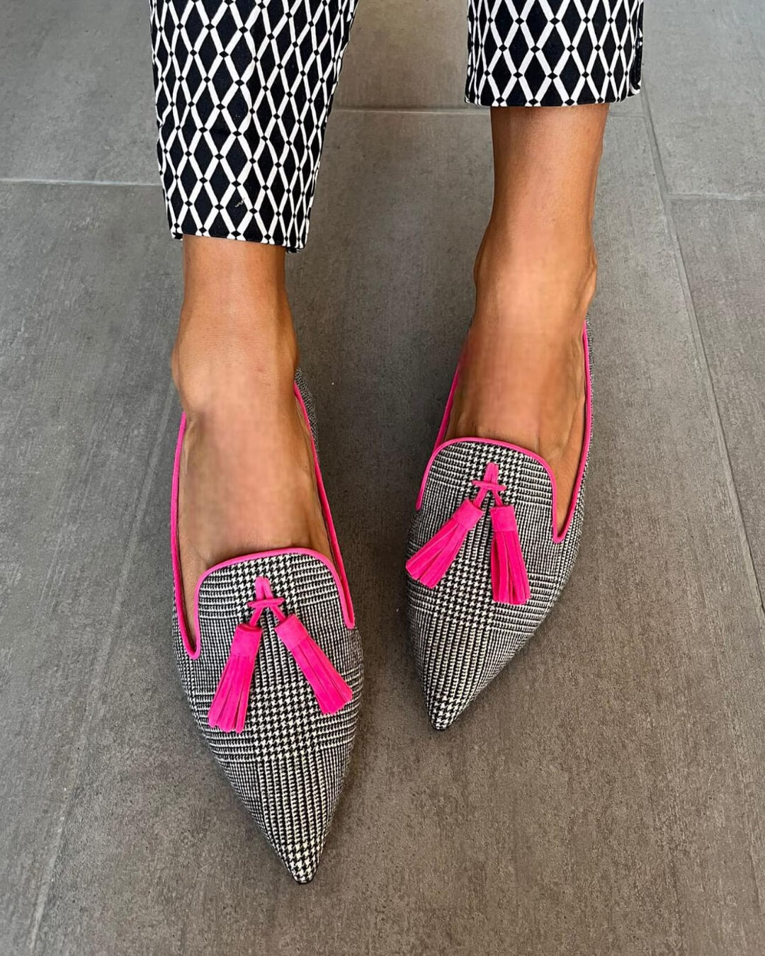 Loafer Pointu avec Franges Néon