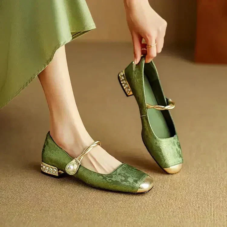 Chaussures Classiques avec Bride et Allure Élégante