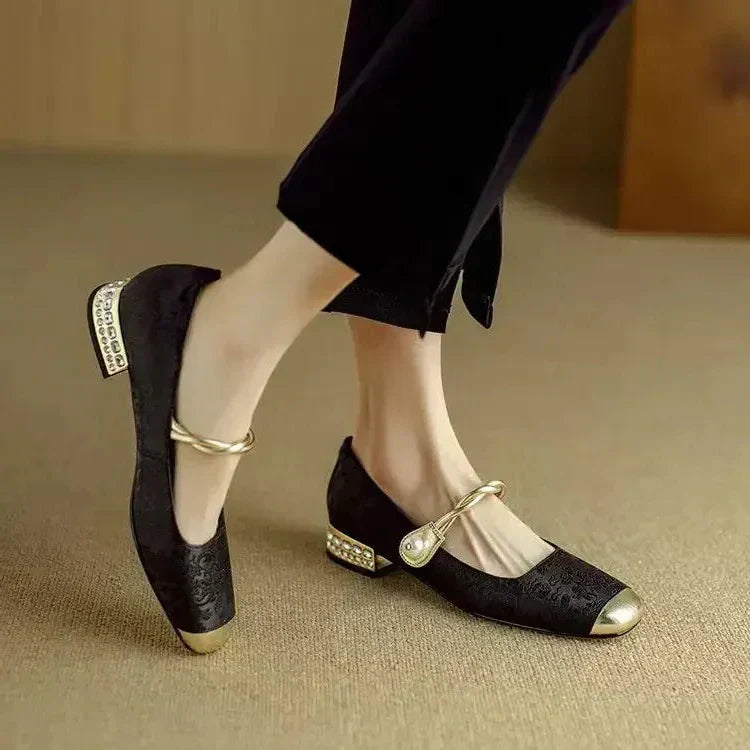Chaussures Classiques avec Bride et Allure Élégante